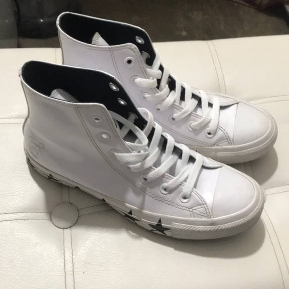 Converse High Tops - Picture 6 of 6
